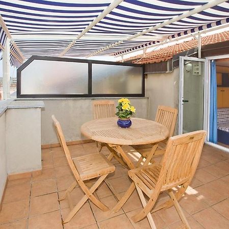 Residenza Adelaide Aparthotel Finale Ligure Buitenkant foto