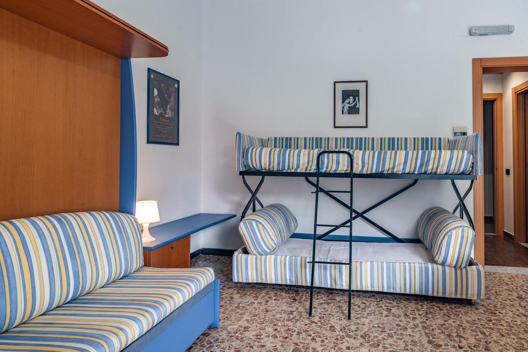 Residenza Adelaide Aparthotel Finale Ligure Buitenkant foto