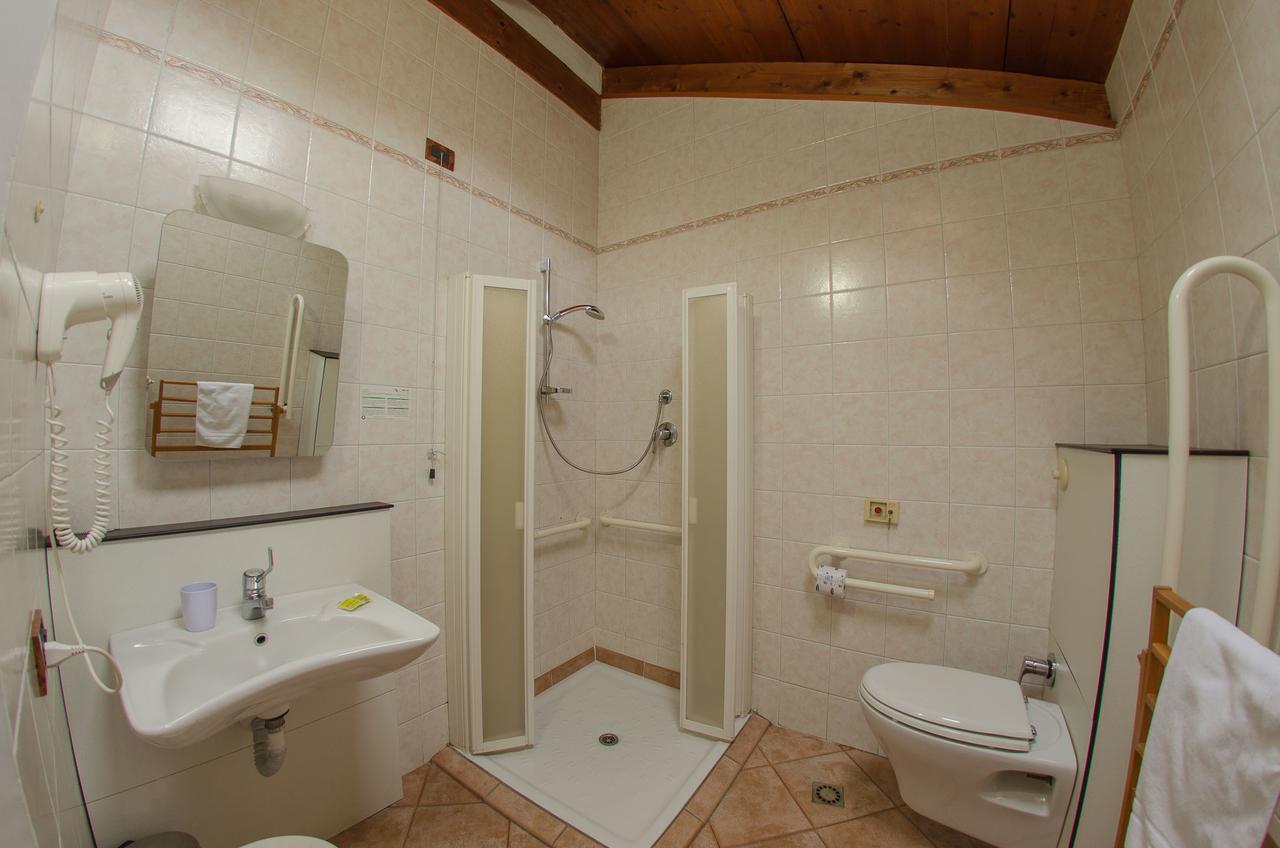 Residenza Adelaide Aparthotel Finale Ligure Buitenkant foto