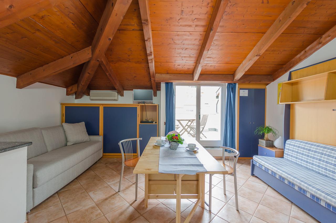 Residenza Adelaide Aparthotel Finale Ligure Buitenkant foto