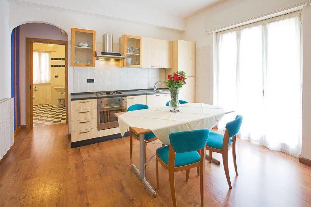 Residenza Adelaide Aparthotel Finale Ligure Buitenkant foto