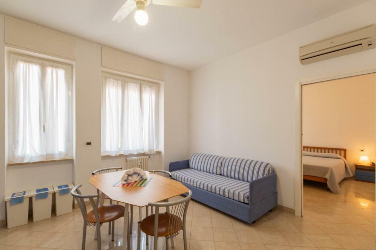 Residenza Adelaide Aparthotel Finale Ligure Buitenkant foto